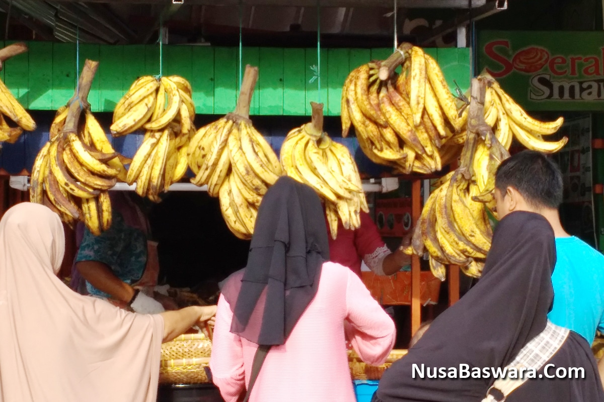 Pisgor Crispy Smart Kudapan Hits di Bekasi Barat